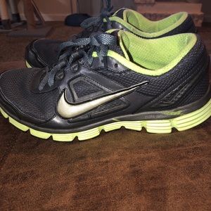 Nike Shoes Women’s Nike Dual Fusion St Color: Lime